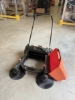 Χειροκίνητο Βιομηχανικό Σάρωθρο Noblelift NSW 920 (920mm | 40L)